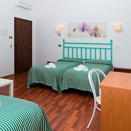 Affittacamere Orchidea Ancona Ngoại thất bức ảnh